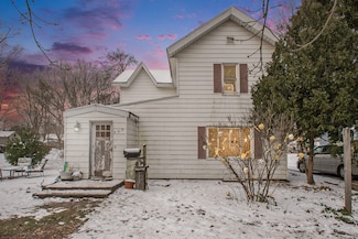 309 N Front St, Dowagiac, MI 49047