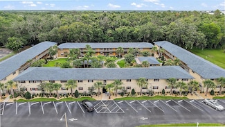 600 W Oak Terrace Dr, Leesburg, FL 34748