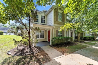 17562 Caldwell Track Dr, Cornelius, NC 28031