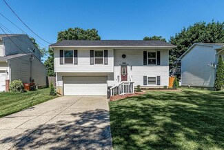 11157 Kemper Ave, Blue Ash, OH 45242