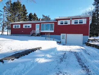 460 Enfield Rd, Lincoln, ME 04457