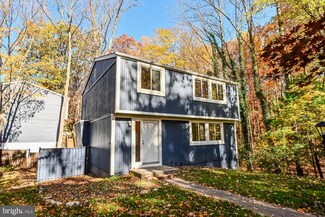 2317 Old Trail Dr, Reston, VA 20191