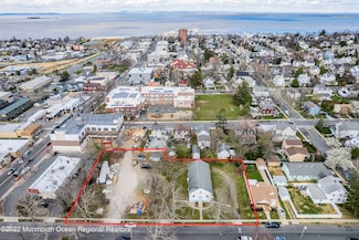 14 E Garfield Ave, Atlantic Highlands, NJ 07716