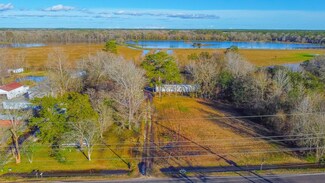 6283 Farm To Market 834, Hull, TX 77564