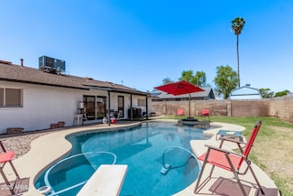 5226 W Redfield Rd, Glendale, AZ 85306