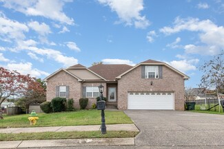 450 S Rocky Top St, Gallatin, TN 37066