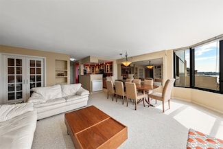 2621 2nd Ave Unit 804, Seattle, WA 98121