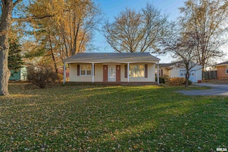 304 Kennedy Rd, Elkhart, IL 62634