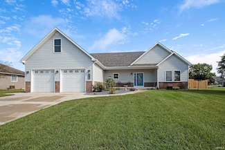 2750 E Muirfield Rd, Winona Lake, IN 46590