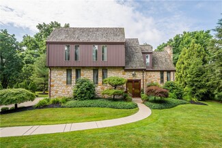 3369 Brookdale Dr, Pittsburgh, PA 15241