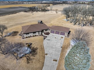 44W730 Rohrsen Rd, Hampshire, IL 60140