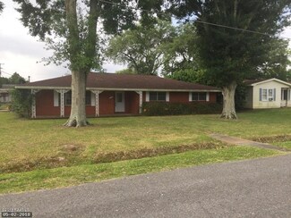 1201 Clifford Ave, Eunice, LA 70535