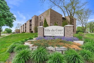 3759 N 88th St Unit 101, Milwaukee, WI 53222