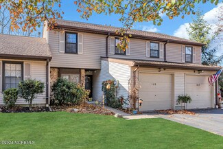 108 Surrey Ct, Oceanport, NJ 07757