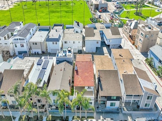 907 E Balboa Blvd Unit A, Newport Beach, CA 92661