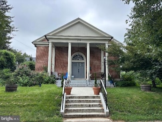 250 Mooreland Ave, Carlisle, PA 17013