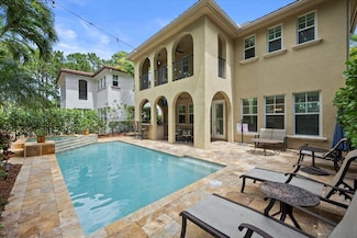 964 Mill Creek Dr, Palm Beach Gardens, FL 33410