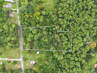 3245 Blanche Ln, Pensacola, FL 32507