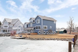 55 Fairhope Ave, Excelsior, MN 55331