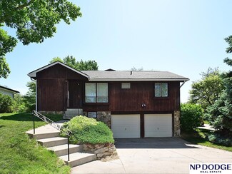 8459 S 45th Ave, Bellevue, NE 68157