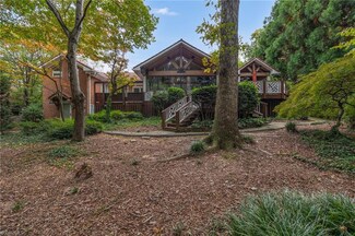 1195 Hounslow Dr, Greensboro, NC 27410