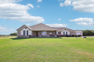 360 Rolling Ranch Blvd, Alvord, TX 76225