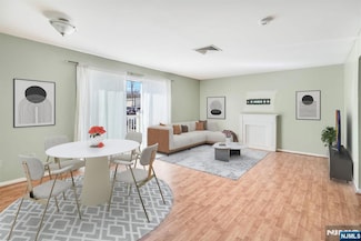 55 Presidential Dr, Englewood, NJ 07631