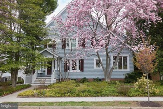 3819 Kanawha St NW, Washington, DC 20015