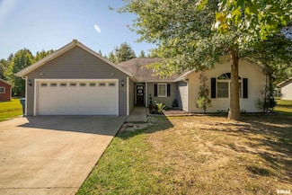305 Noah Ln, Carterville, IL 62918