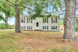 101 Lenox Cir, Roanoke, VA 24019