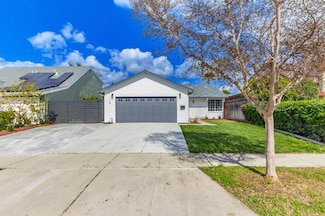 1734 Bagpipe Way, San Jose, CA 95121