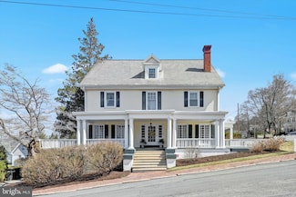 1240 Howard Ave, Pottsville, PA 17901