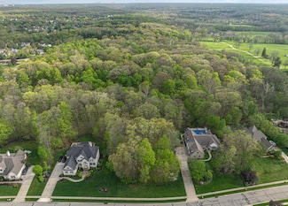 771 Riverbend Ave, Powell, OH 43065