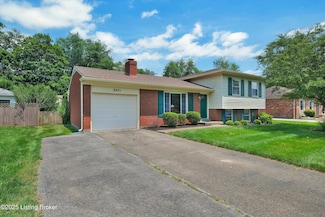 2401 Langdon Dr, Louisville, KY 40242