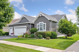 7704 Queensland Ln N, Osseo, MN 55311