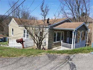 405 Cherry Ave, Houston, PA 15342