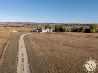 11 E Upper Flat Rd, Columbus, MT 59019