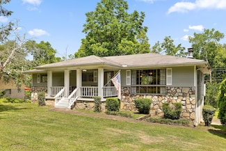 1215 John Ross Rd, Chattanooga, TN 37412