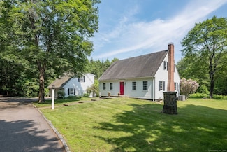 33 Boston Post Rd, Old Lyme, CT 06371