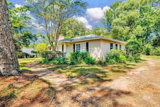 703 Belrose Ave, Daphne, AL 36526