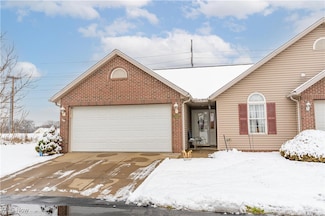 1425 Channonbrook St SW, Canton, OH 44710