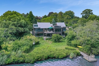 87 Westminster Rd, Water Mill, NY 11976