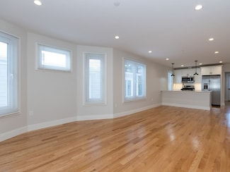 5 Tovar St Unit 3, Dorchester, MA 02122