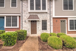 202 S College St Unit 8, Georgetown, TX 78626