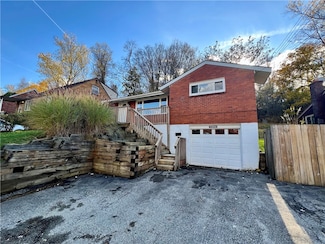 11256 Azalea Dr, Pittsburgh, PA 15235