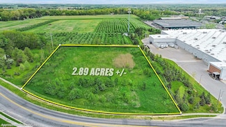 1075 Henze Dr, Comstock Park, MI 49321