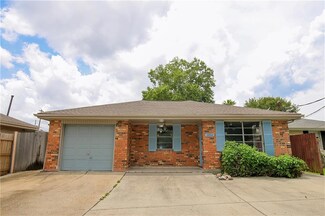 2804 Transcontinental Dr, Metairie, LA 70006