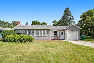 2539 Lake Shore Dr, Niles, MI 49120