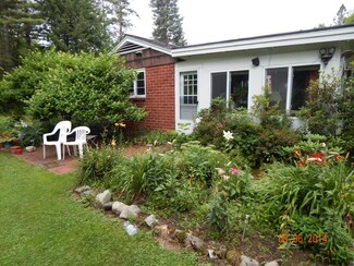 40 Holton Park, Lancaster, NH 03584