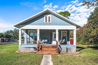 303 N 12th St, Kinder, LA 70648